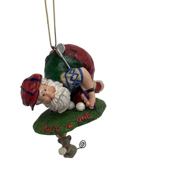 Kurt Adler Sports Santa Golf Christmas Ornament "Hole In One" - Picture 4 of 9